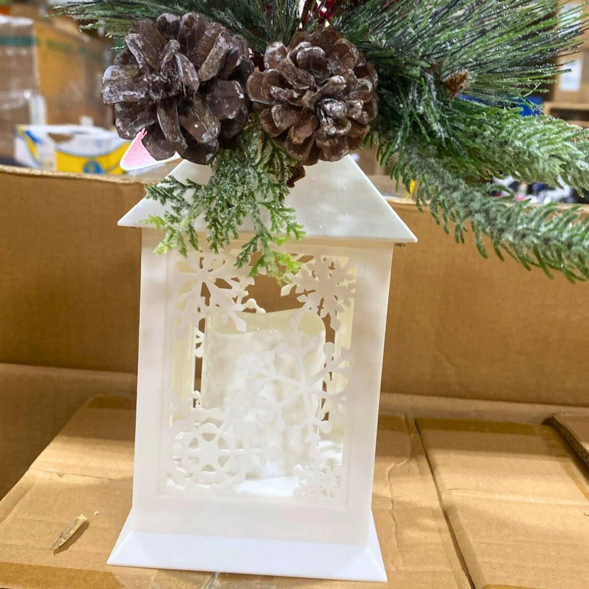 Happy Hoildays Light Up Lantern LED