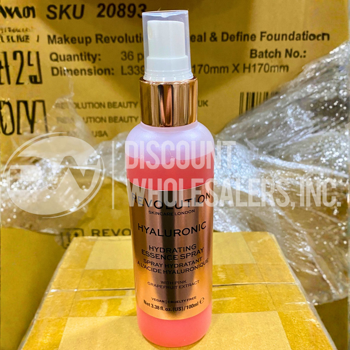 Revolution Hyaluronic Essence Spray Hydratant With Pink Grapefruit Extract 3.38 Fl. Oz. (36 Pcs Lot)