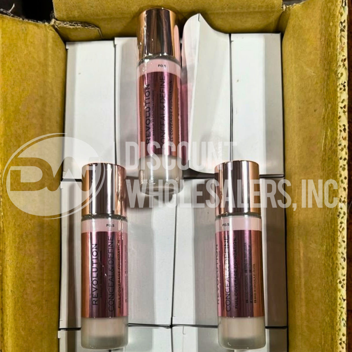 Makeup Revolution Conceal & Define Full Coverage Foundation F0.5 23 ml (72 Pcs Lot)