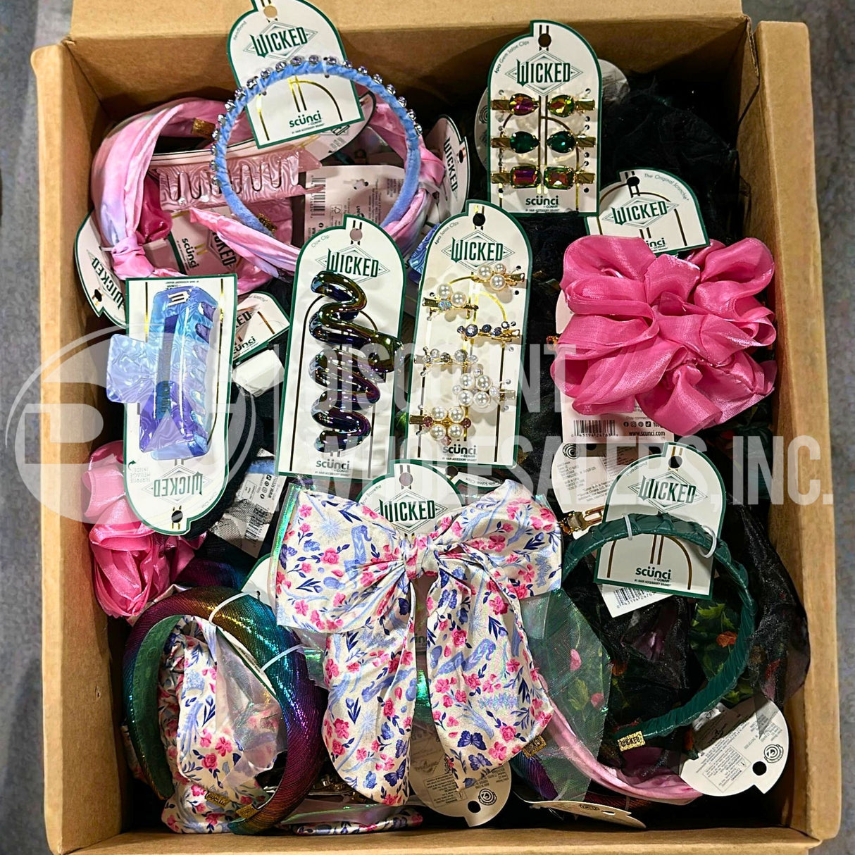 Hair Accessories Mix Differents Styles (211 Pcs Lot)