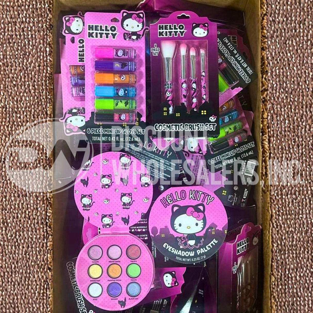 Cosmetics Assorted Different Sizes (53 Pcs Lot)