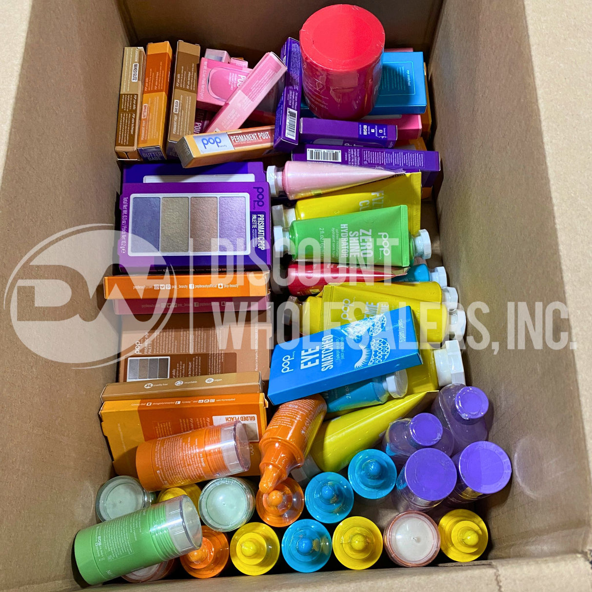 Pop Assorted Prismatic Palette, Permanent Pout, Zero Shine Hydrator, Eye Smatched, Blus, Lit af Essence, Makeup Magnet Mist (100 Pcs Lot)