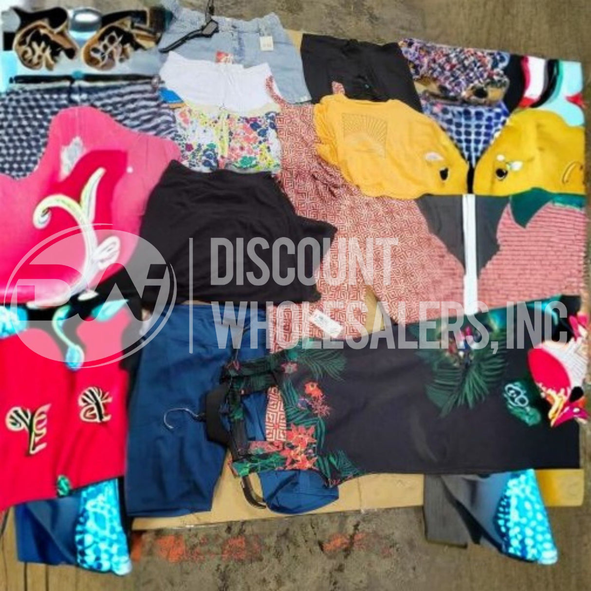 Spring & Summer Apparel Approx. 36,000 pcs per Truck