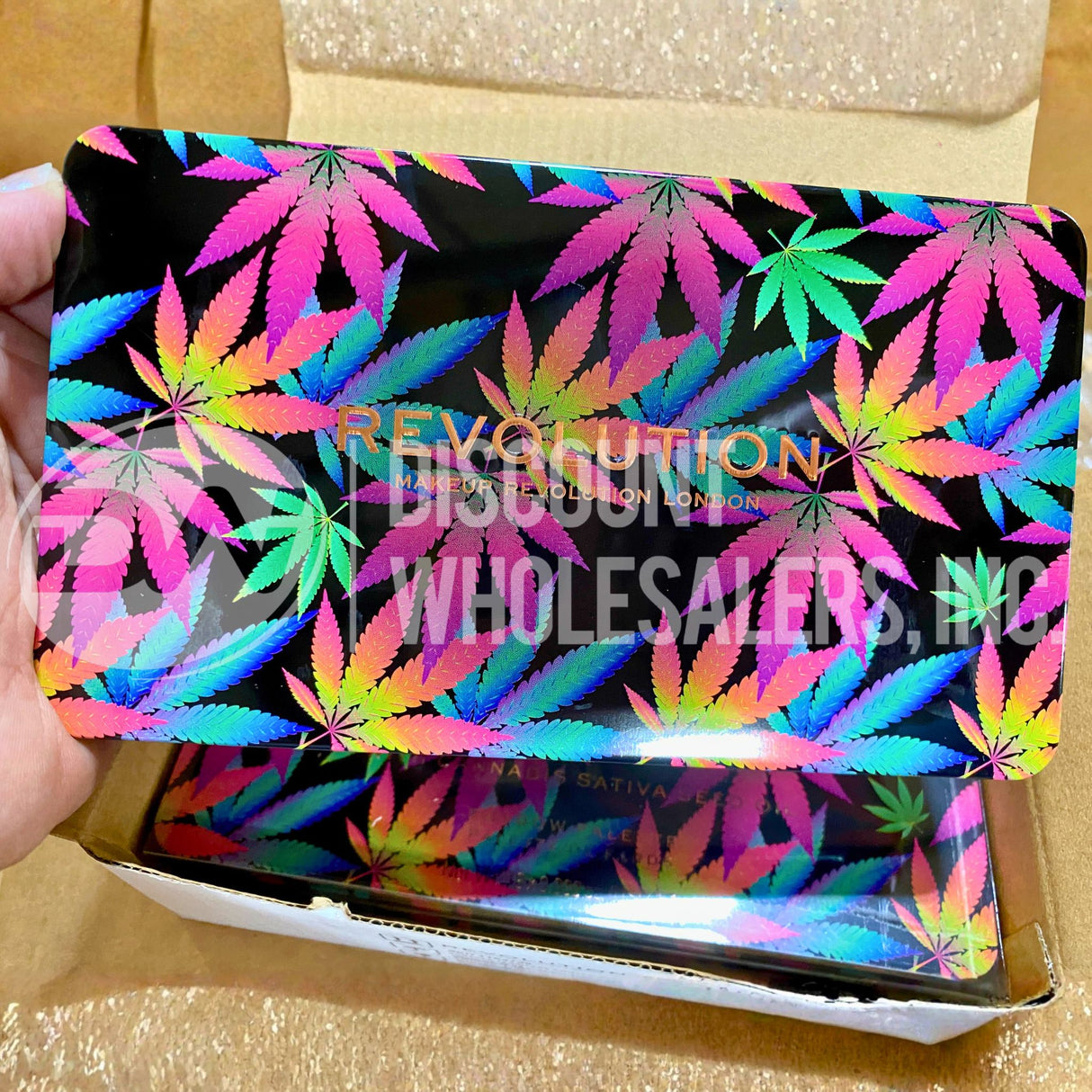 Revolution Makeup Eyeshadow Chilled With Cannabis Sativa Seed Oil (72 Pcs Lot)