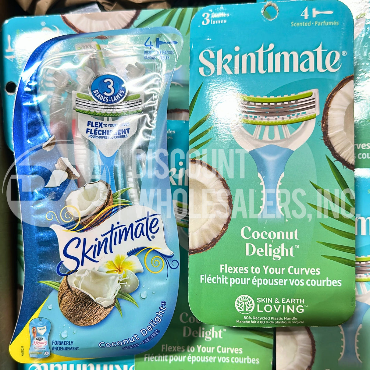 Skintimate 4 Disposable Razors 3 Blades Coconut Delight Scented (100 Pcs Lot)