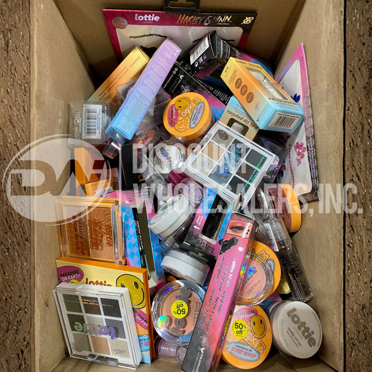 Lottie Assorted Makeup Eyeshadow, Liners, Blush, Mascara and Lip (100 Pcs Lot)