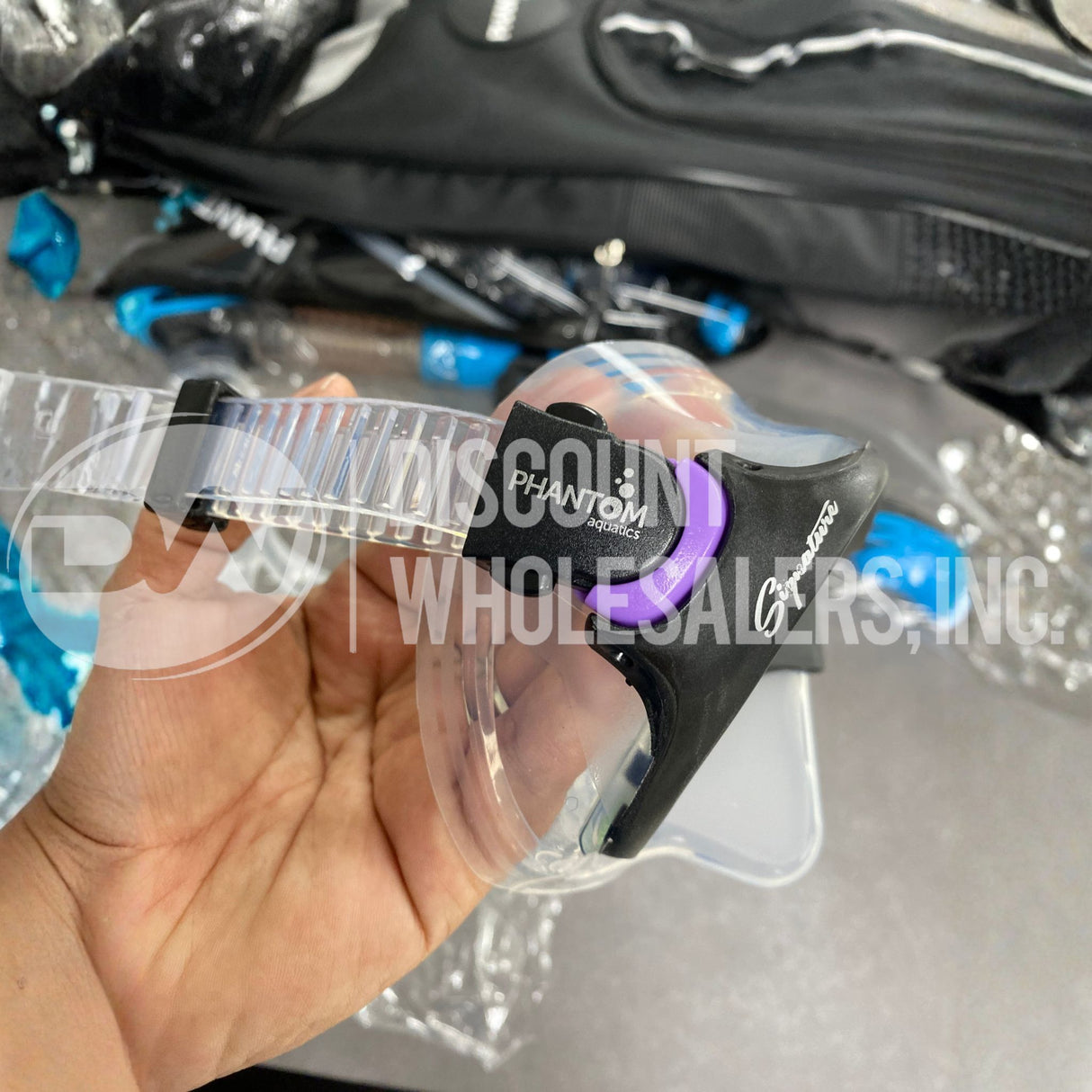 Snorkel Mask + Fins Set (25 Pallet Per Truck)