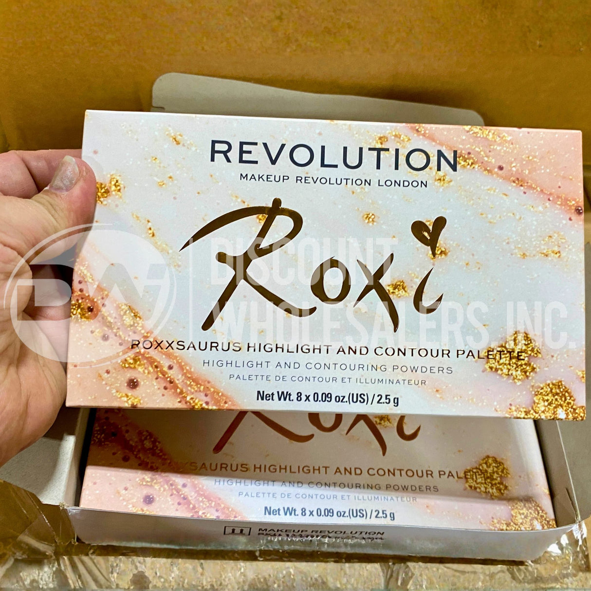 Revolution beauty Roxi Roxxsaurus Highlight and Contour Palette (36 Pcs Lot)