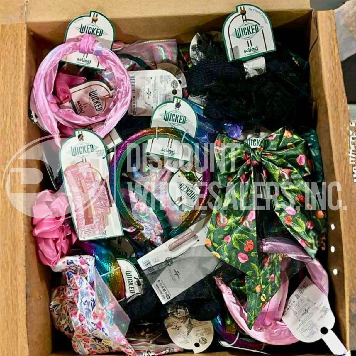 Hair Accessories Mix Differents Styles (211 Pcs Lot)