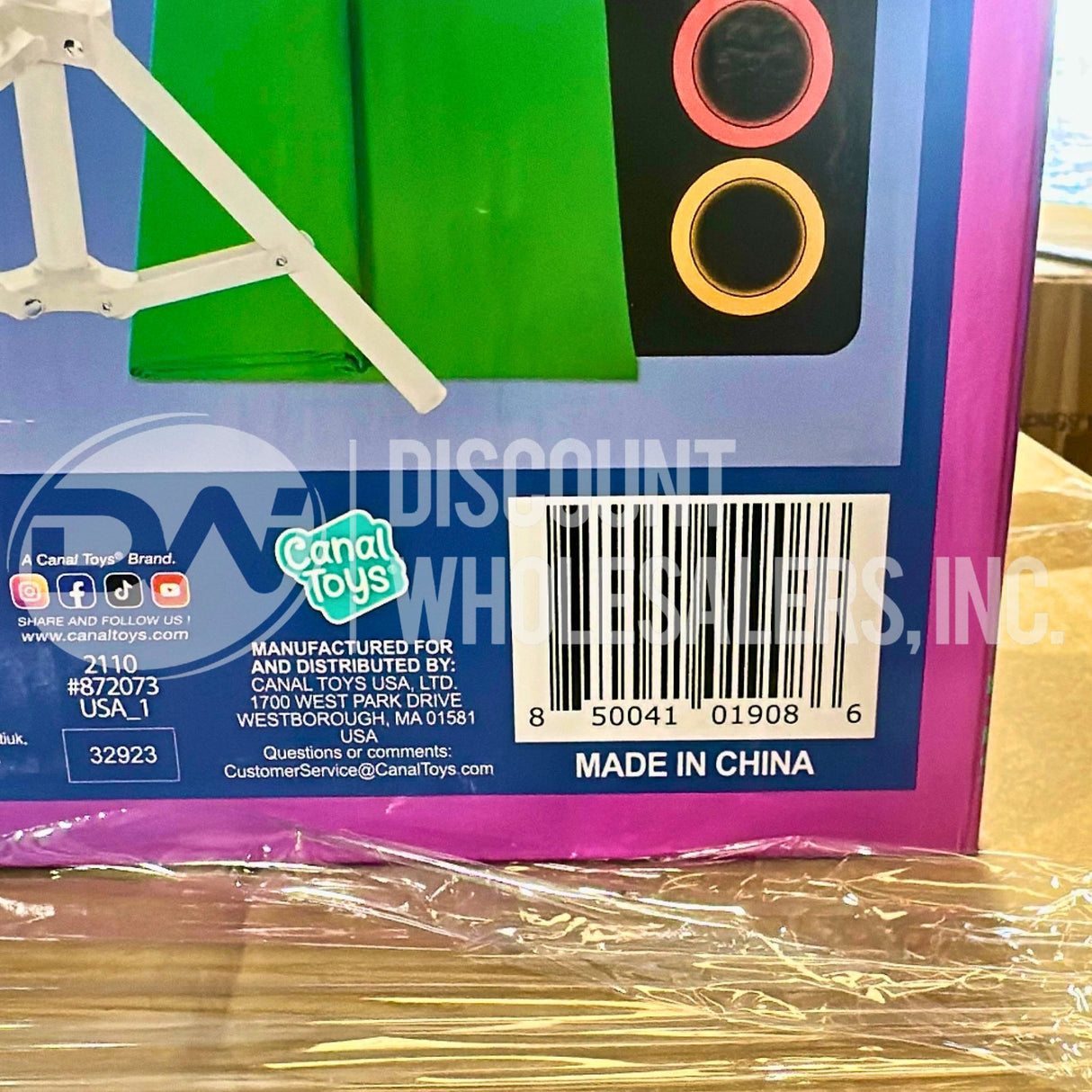 Studio Creator 2 Video Maker Kit – Green Screen, Ring Light, Tripod Vlogging Kit (200 Pcs Per Pallet)
