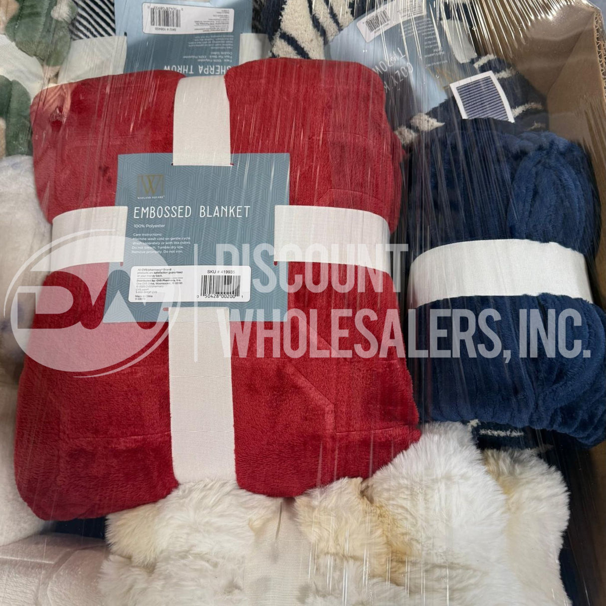 Throw Assorted Different Sizes #6 (60 Pcs Per Pallet)