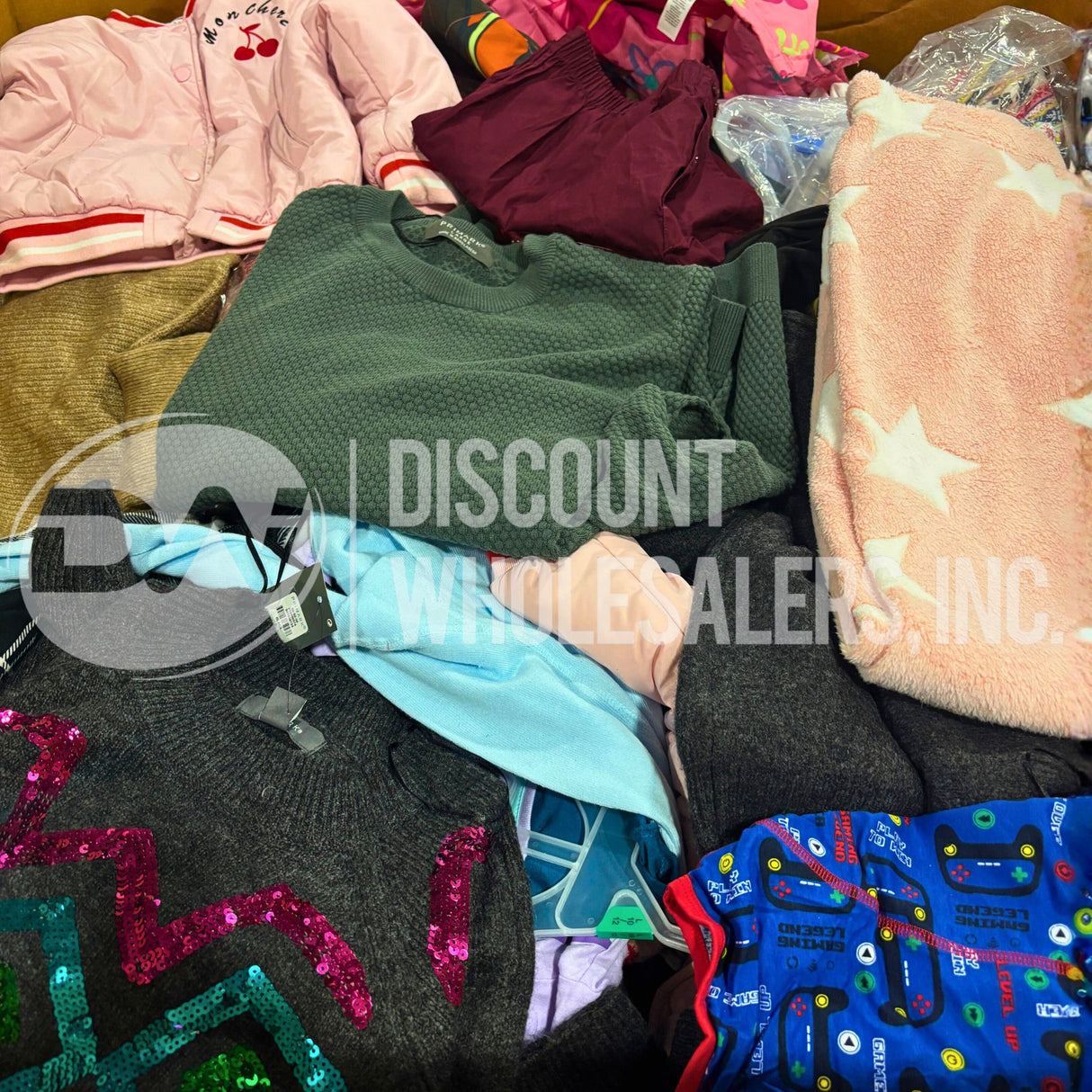 Sam's Clothing (250 Pcs Per Pallet)