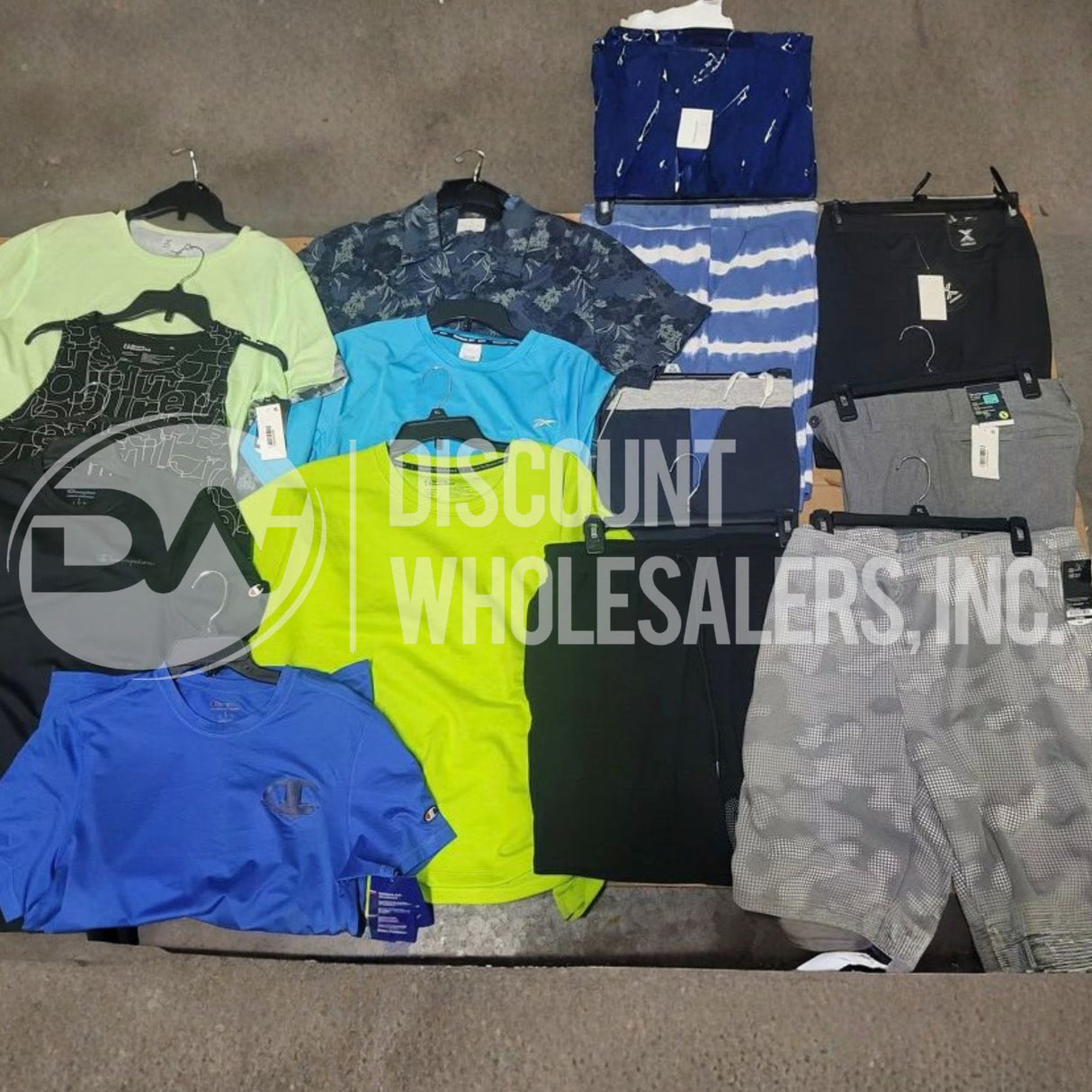 Spring & Summer Apparel Approx. 36,000 pcs per Truck