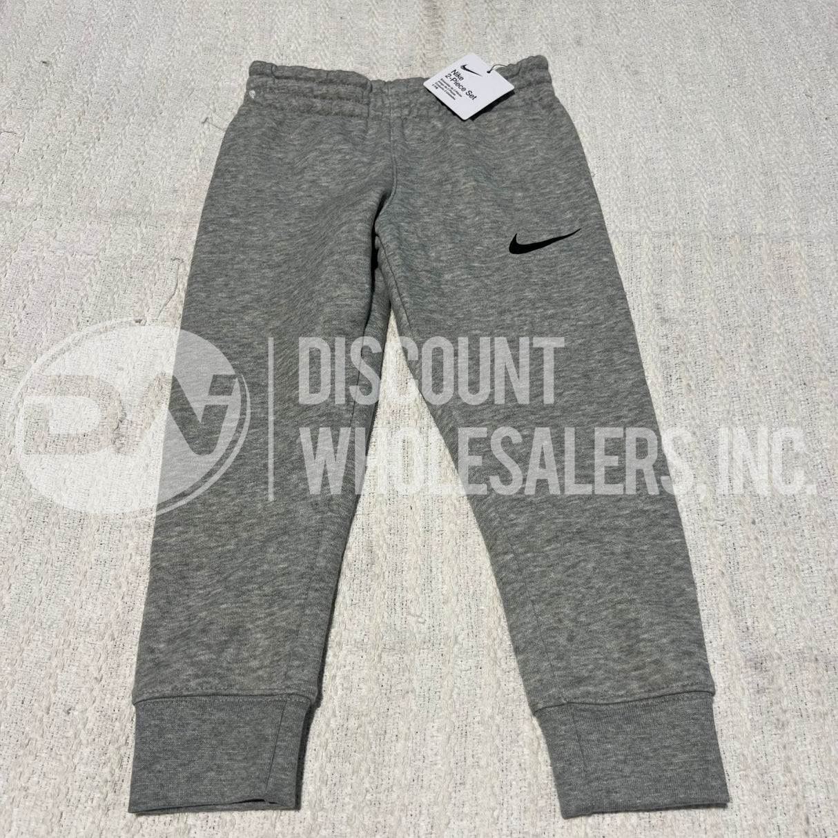 Winter Apparel Closeout (22,000 Pcs per Truck)