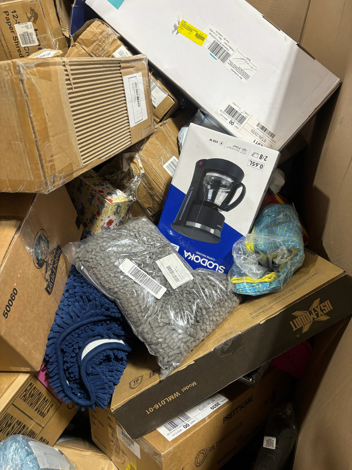 WM Medium Unmanifested Dotcom Returns Load (24 Pallet Per Truck)