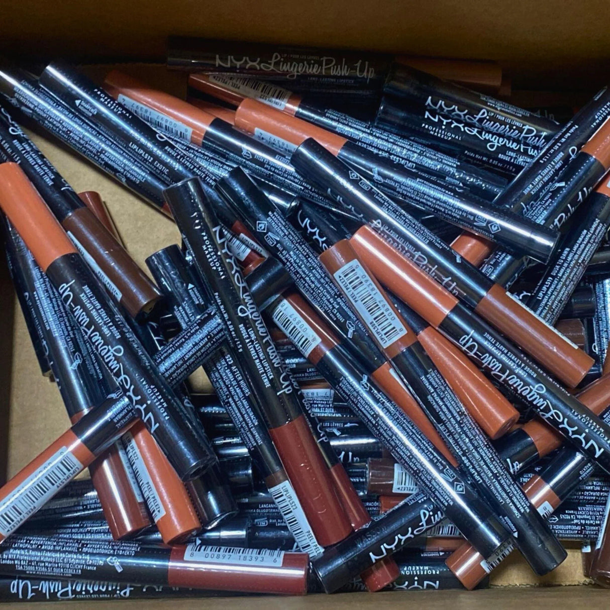 NYX Lingerie Push - Up Long Lasting Lipstick