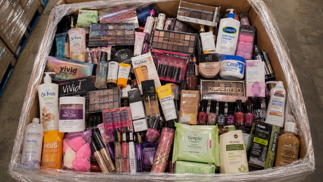 CVS Liquidation Pallets: What You Get & How to Buy (2026)