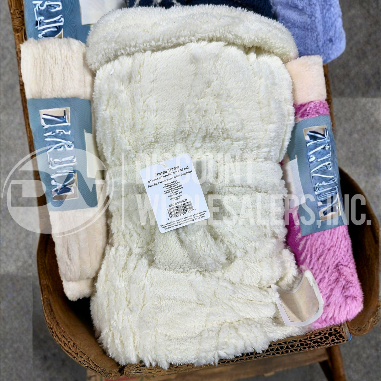 Throw Assorted Different Sizes #2 (80 Pcs Per Pallet)