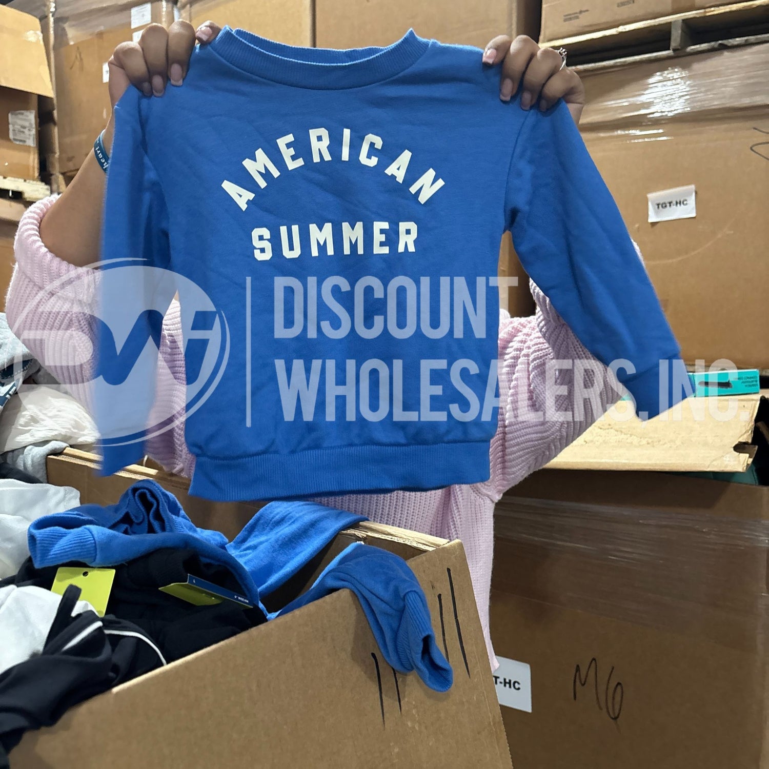 TGT Clothing Mix of Women, Men & Kids (26 Pallet Per Truck)