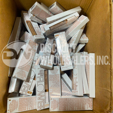 Flower Light Illusion Full Coverage Concealer Different Shades 0.2 Fl Oz (60 Pcs Lot)