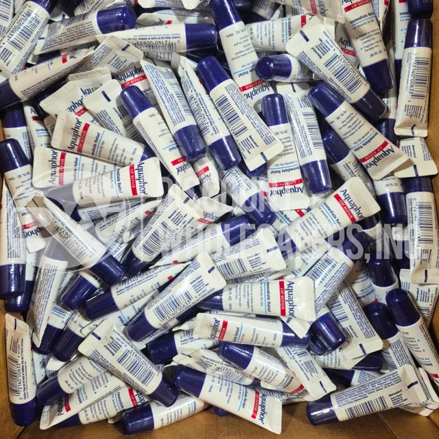 Aquaphor Lip Repair Ointment Immediate Relief 0.35 oz (470 Pcs Lot)