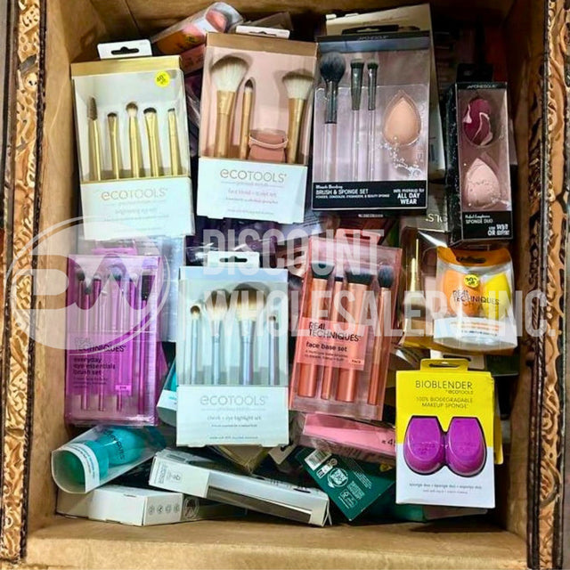 Assorted Brush, Sponges and More Different Sizes (250 Pcs Lot)