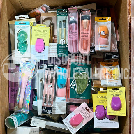 Assorted de brochas, esponjas y más en distintos tamaños (lote de 270 piezas)