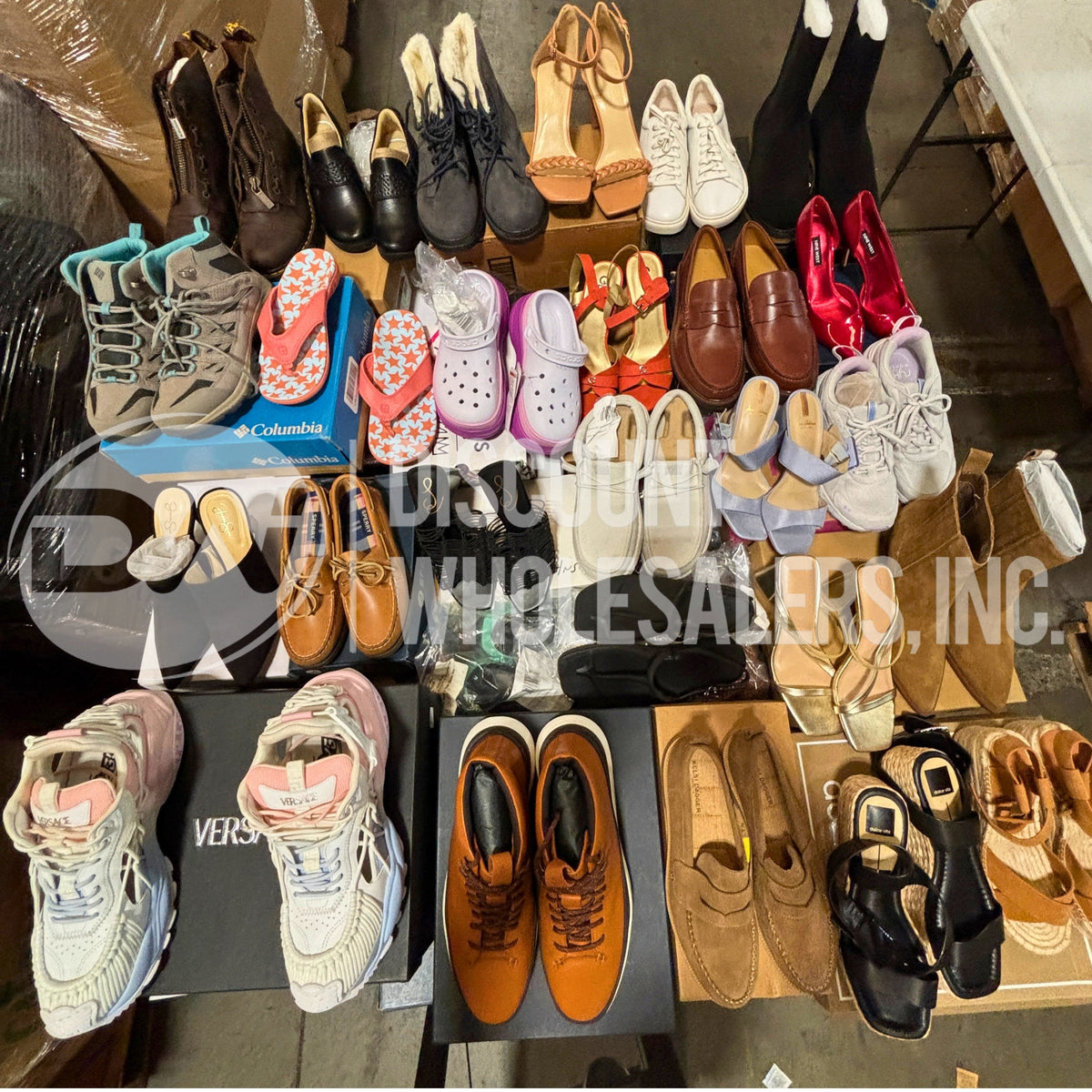 SHOES - (180 Pcs Per Pallet)