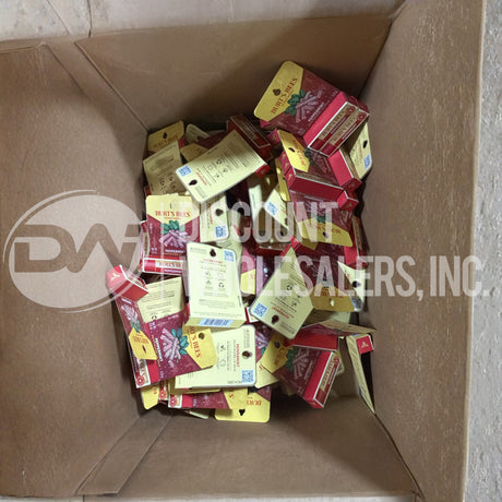 Burt's Bees Peppermint Lip Balm Blister for Unisex, 0.15 Ounce (185 Pcs Lot)