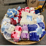 Throw Assorted Different Sizes (85 Pcs Per Pallet)