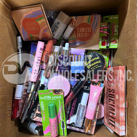 WT Makeup Mix Different Sizes And Styles (160 Pcs Lot)