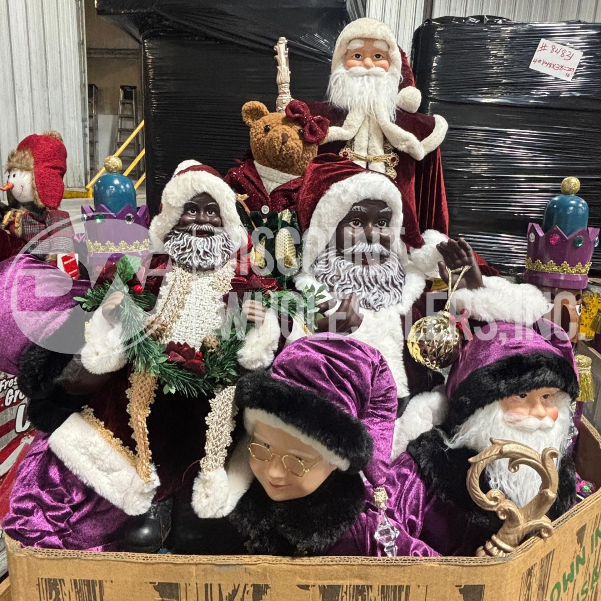 Assorted Christmas Figures (20 Pieces Per Pallet)