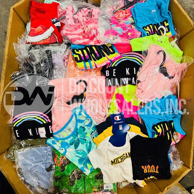 Assorted Wlmrt Kids Apparel - (500 Pcs Per Pallet)