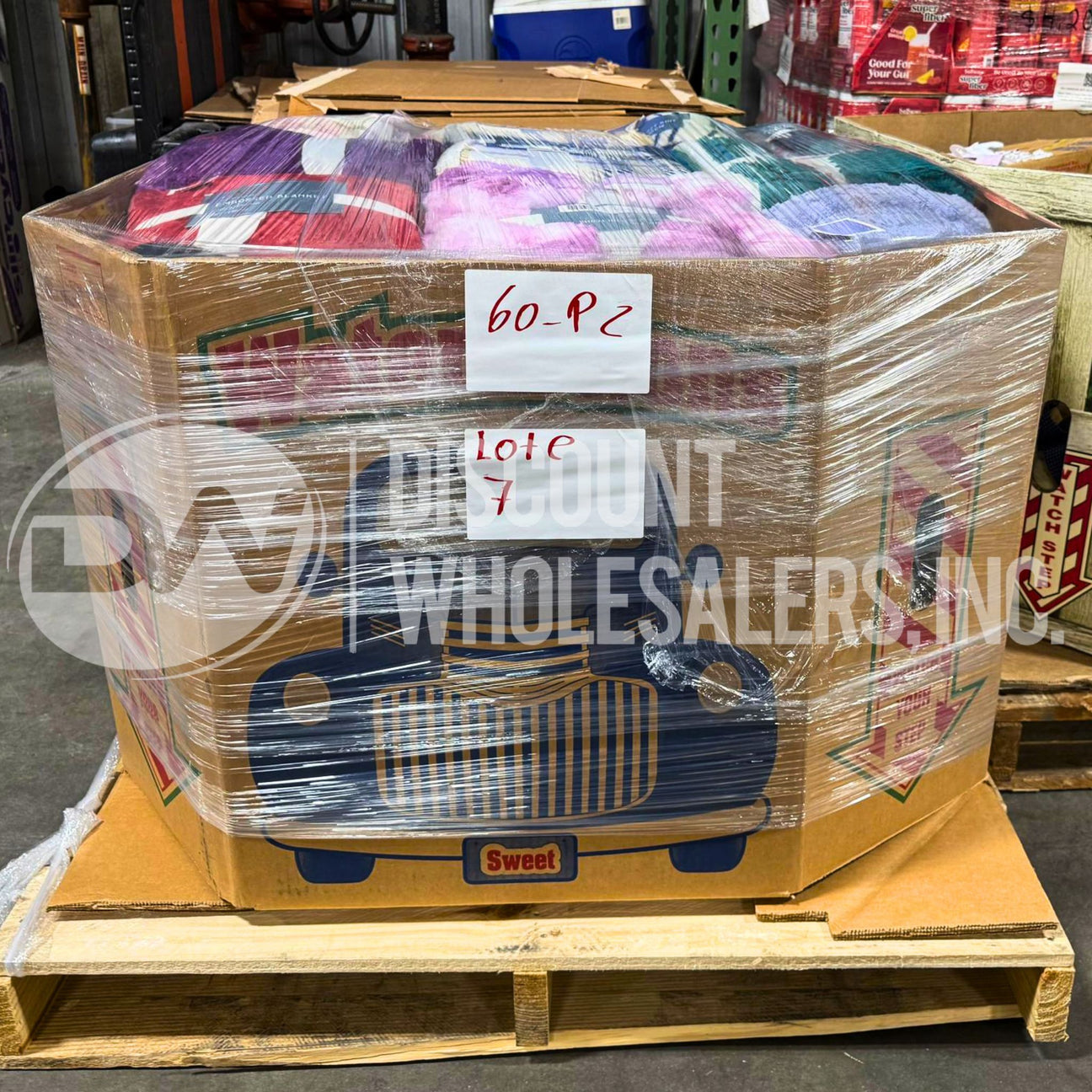 Throw Assorted Different Sizes (60 Pcs Per Pallet)