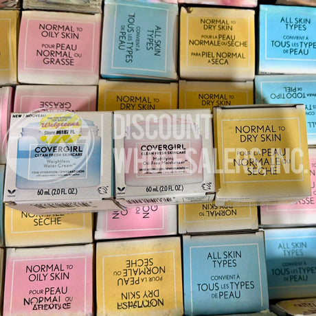 Covergirl Clean Fresh Skincare Mattifying Oil-Free Moisturizer 24HR Hydration  2.0 Fl. Oz. (60 Pcs Lot)