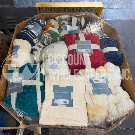 Throw Assorted Different Sizes #6 (60 Pcs Per Pallet)