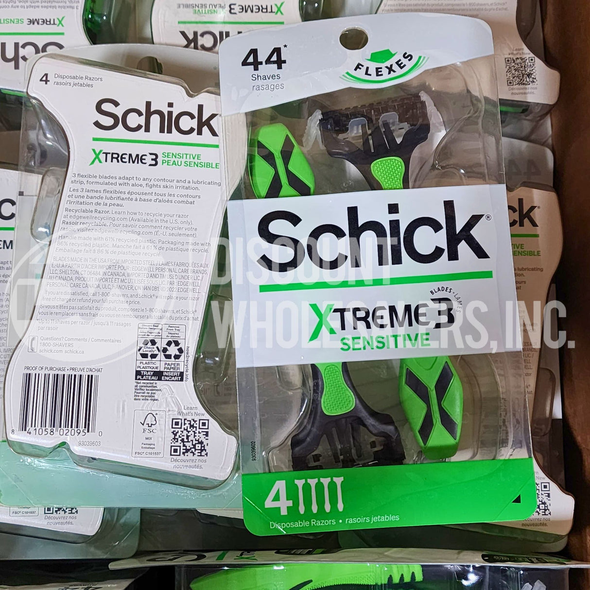 Schick Xtreme 3 Sensitive 4 Razors (136 Pcs Lot)