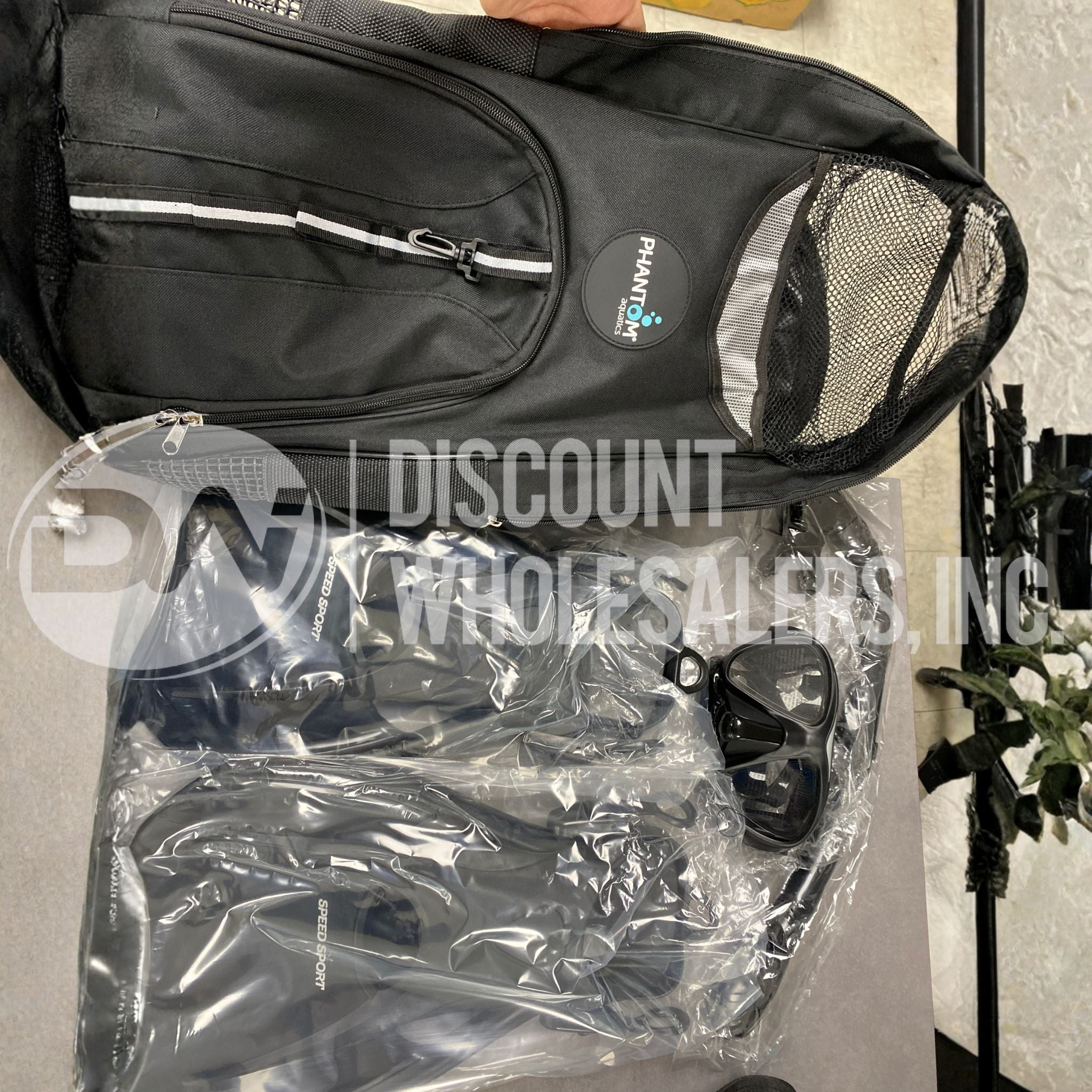Snorkel Mask + Fins Set  (25 Pallet Per Truck)