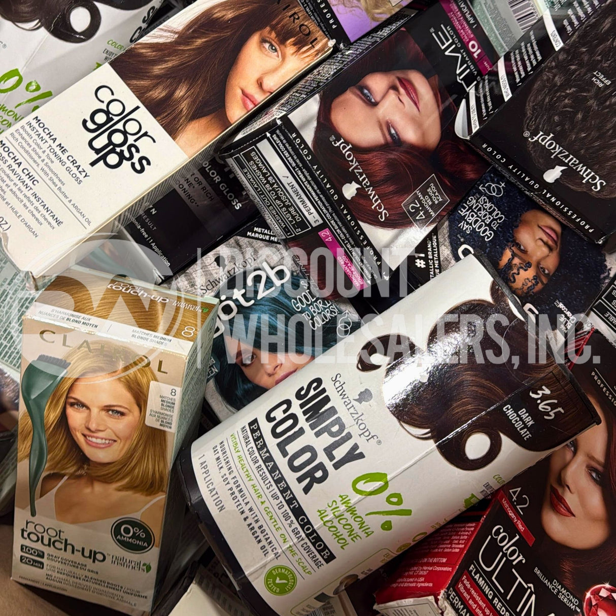 Clairol, Schwarzkopf, Revlon, and More Assorted Hair Dye (50 Pcs Lot)