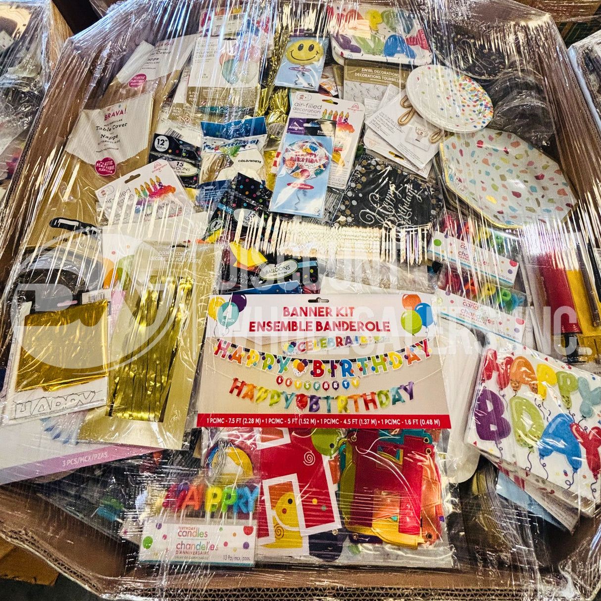 ASSORTED PARTY SUPPLIES (300 Pcs Per Pallet)