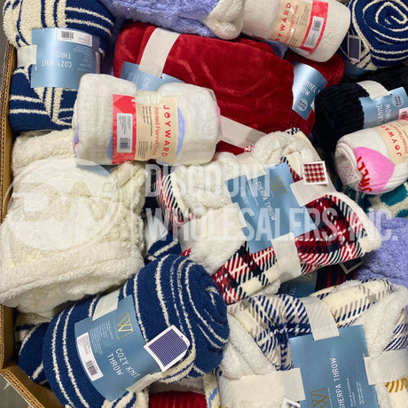 Throw Assorted Different Sizes (70 Pcs Lot)