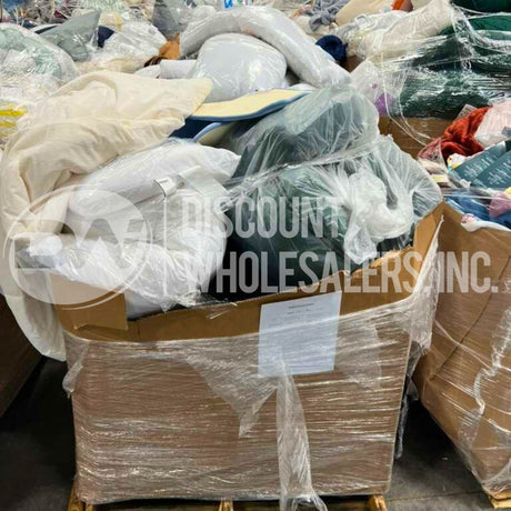 TGT Domestics Comforters, Curtains, Sheets, Carpets, Pillows, Mattress Pads and More (26 Pallet Per Truck)