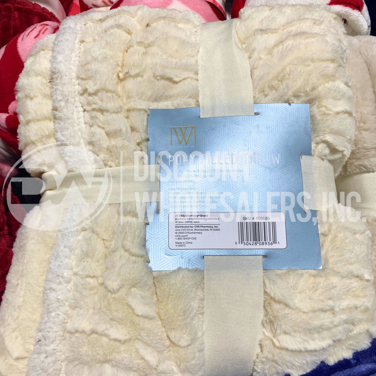 Throw Assorted Different Sizes (85 Pcs Per Pallet)