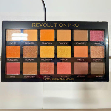 Revolution Pro Regeneration Mirage 18 Shadow Palette 18 x 0.03 Oz