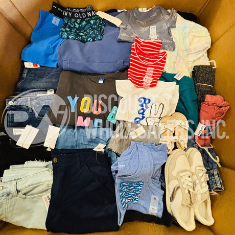 Ropa variada de la marca OLD NAVY, nueva, para hombres, mujeres y niños, de diferentes tallas (250 piezas por palé)