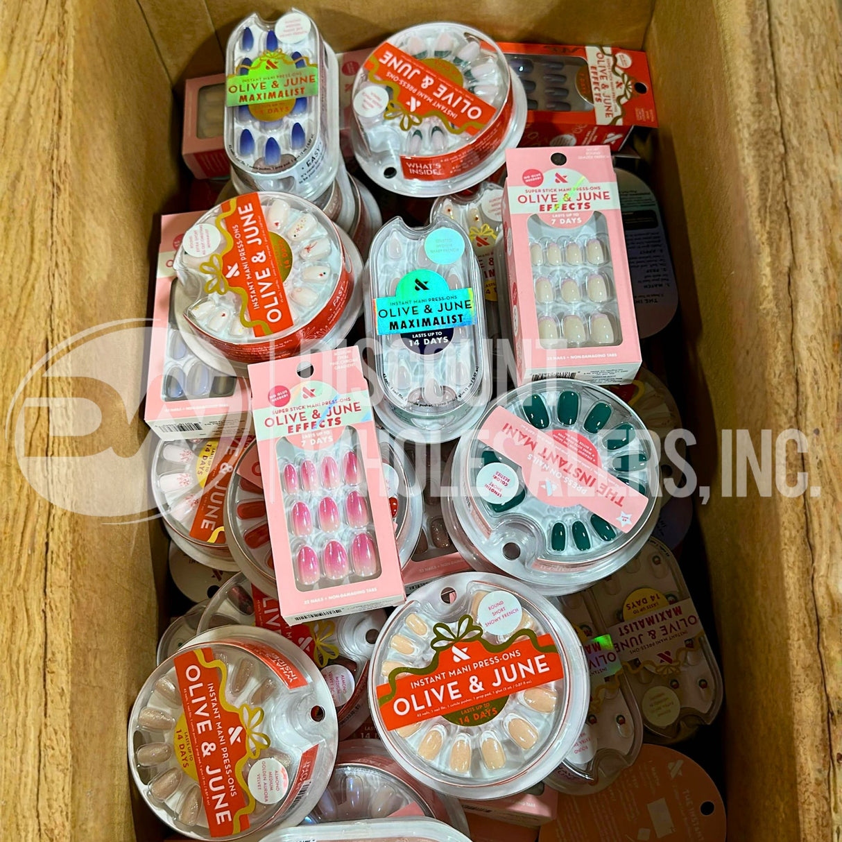 Olive & June The Instant Mani Press-On Nails Assorted Different Sizes (400 Pcs Lot)