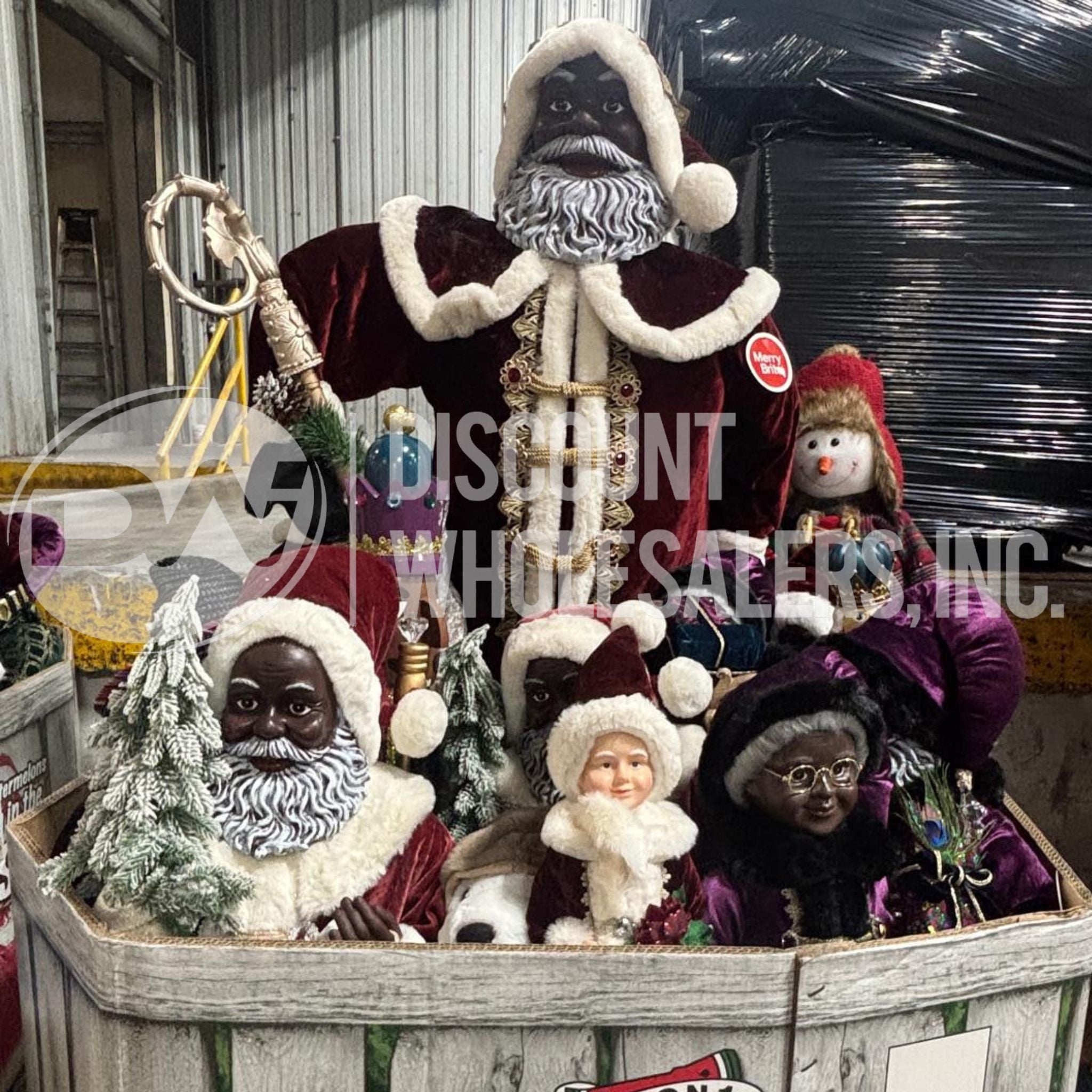 Assorted Christmas Figures (20 Pieces Per Pallet)