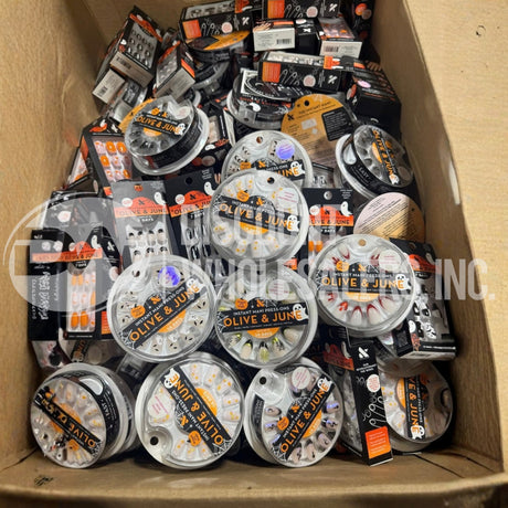 Olive & June Press-On Nails Halloween Mix (300 Pcs Lot)