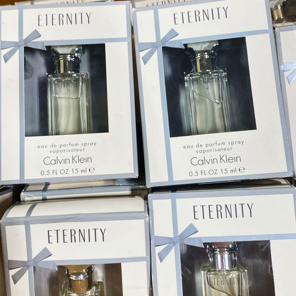Eternity Eau De Parfum Spray Calvin Klein 