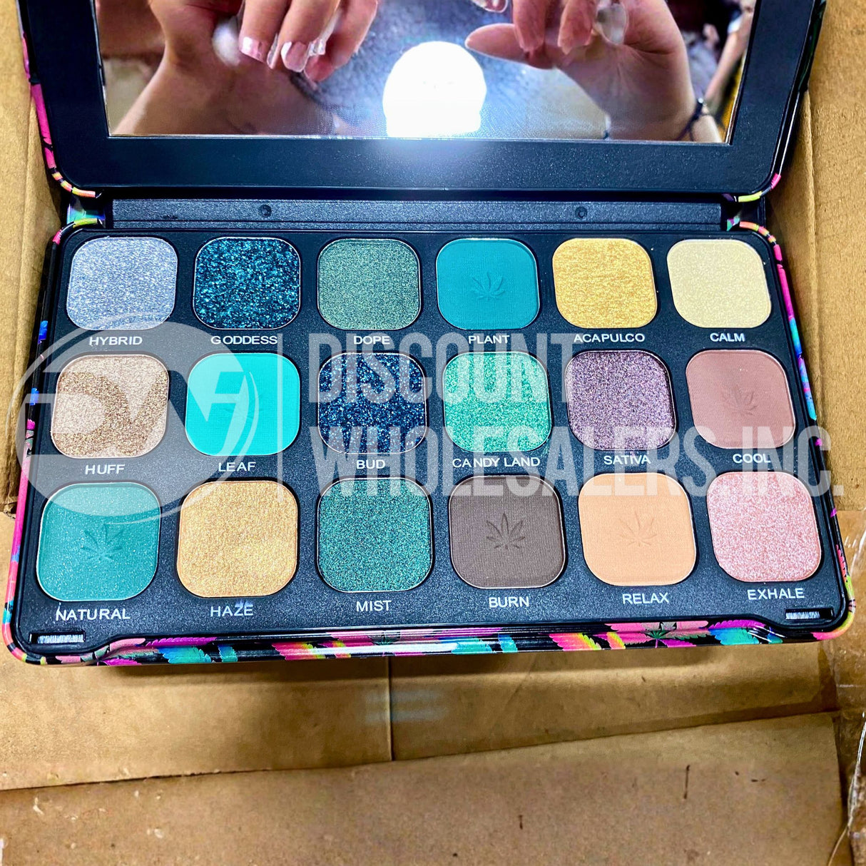 Revolution Chilled Eyeshadow Palette with Cannabis Sativa Seed Oil (36 Pcs Lot)